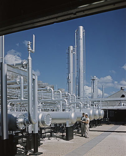 oil equipment photo